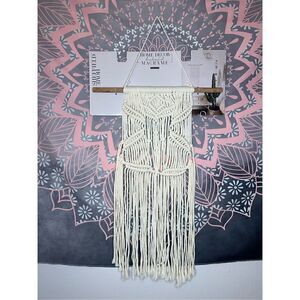 NEW Sheffield Home Handcrafted Macrame 16”x24”